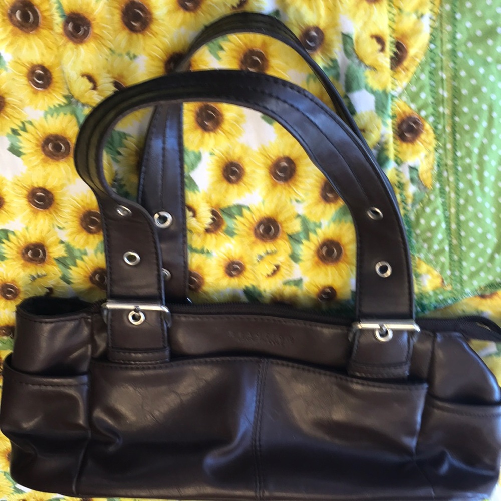 Small dark brown purse.
